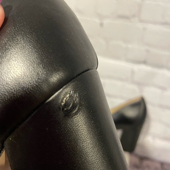 Nine West Black Pointed Toe Heels - Picture 5 of 8